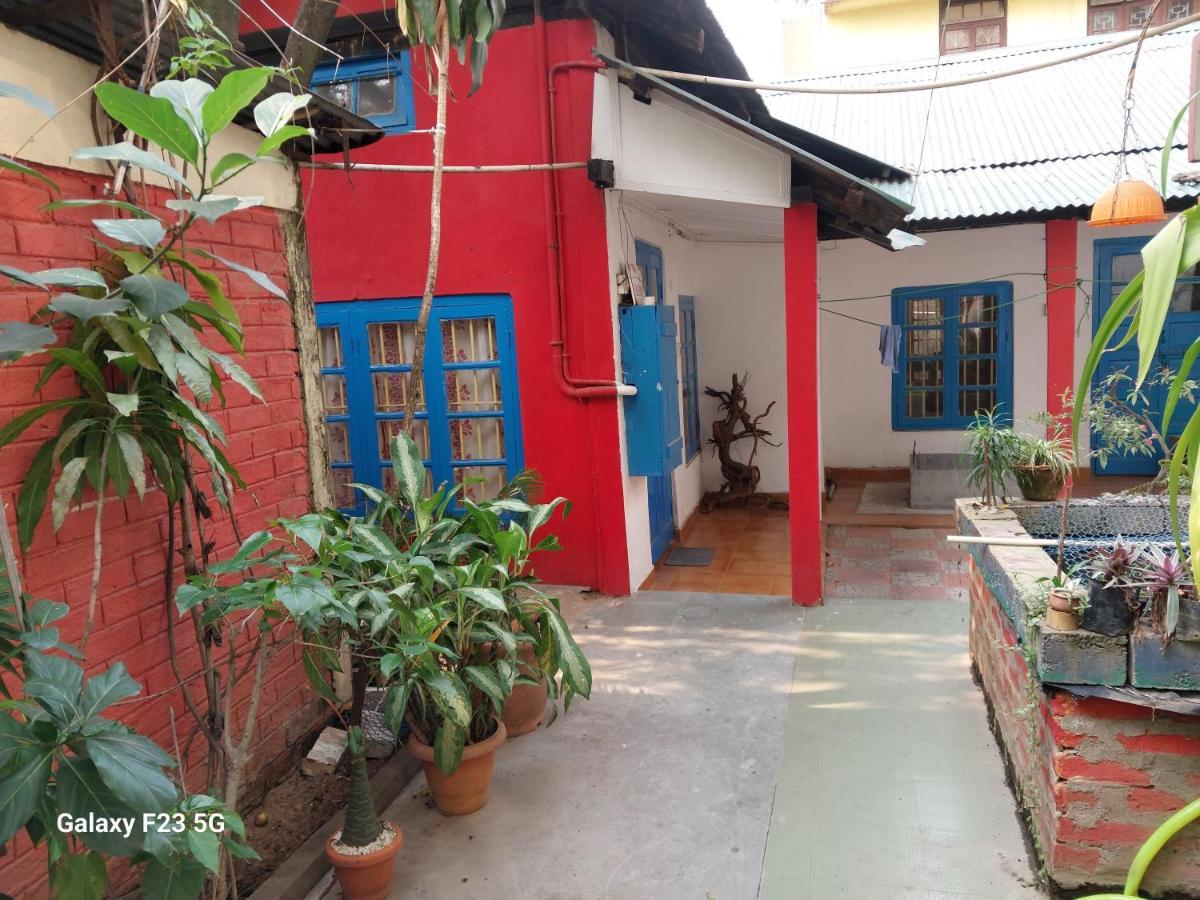 Shree Homes- Ac Delux Suite Guwahati Exteriör bild