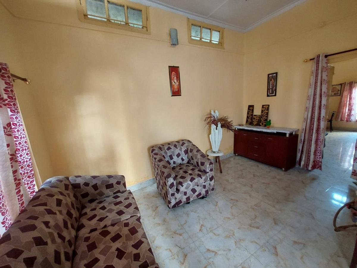 Shree Homes- Ac Delux Suite Guwahati Exteriör bild