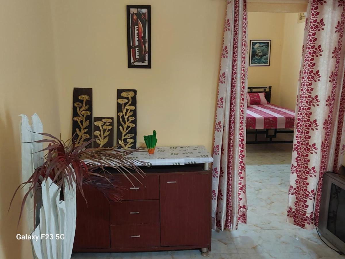 Shree Homes- Ac Delux Suite Guwahati Exteriör bild